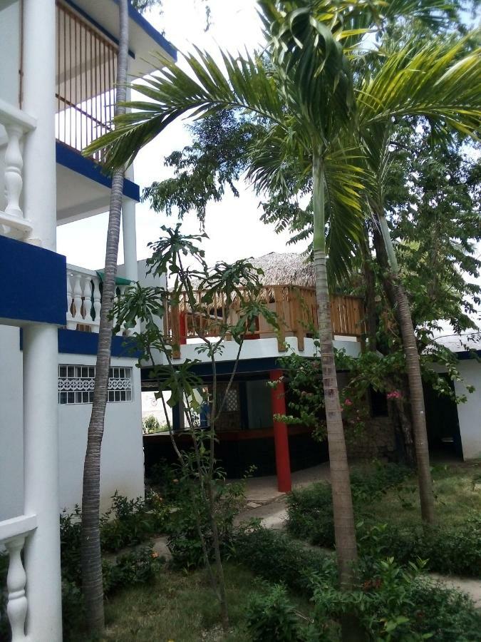 Hotel Checo Sosúa 외부 사진